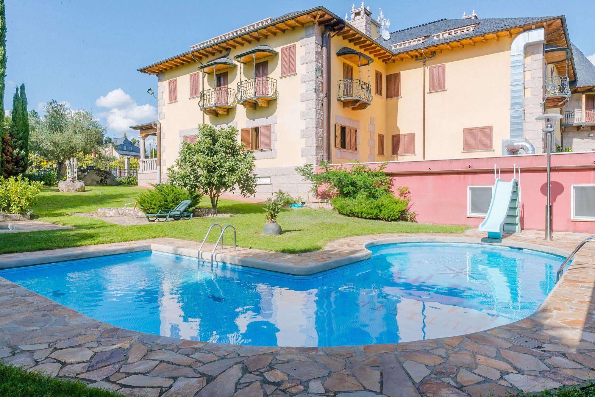 Complejo Hostelero Paladium Villamartin  Экстерьер фото