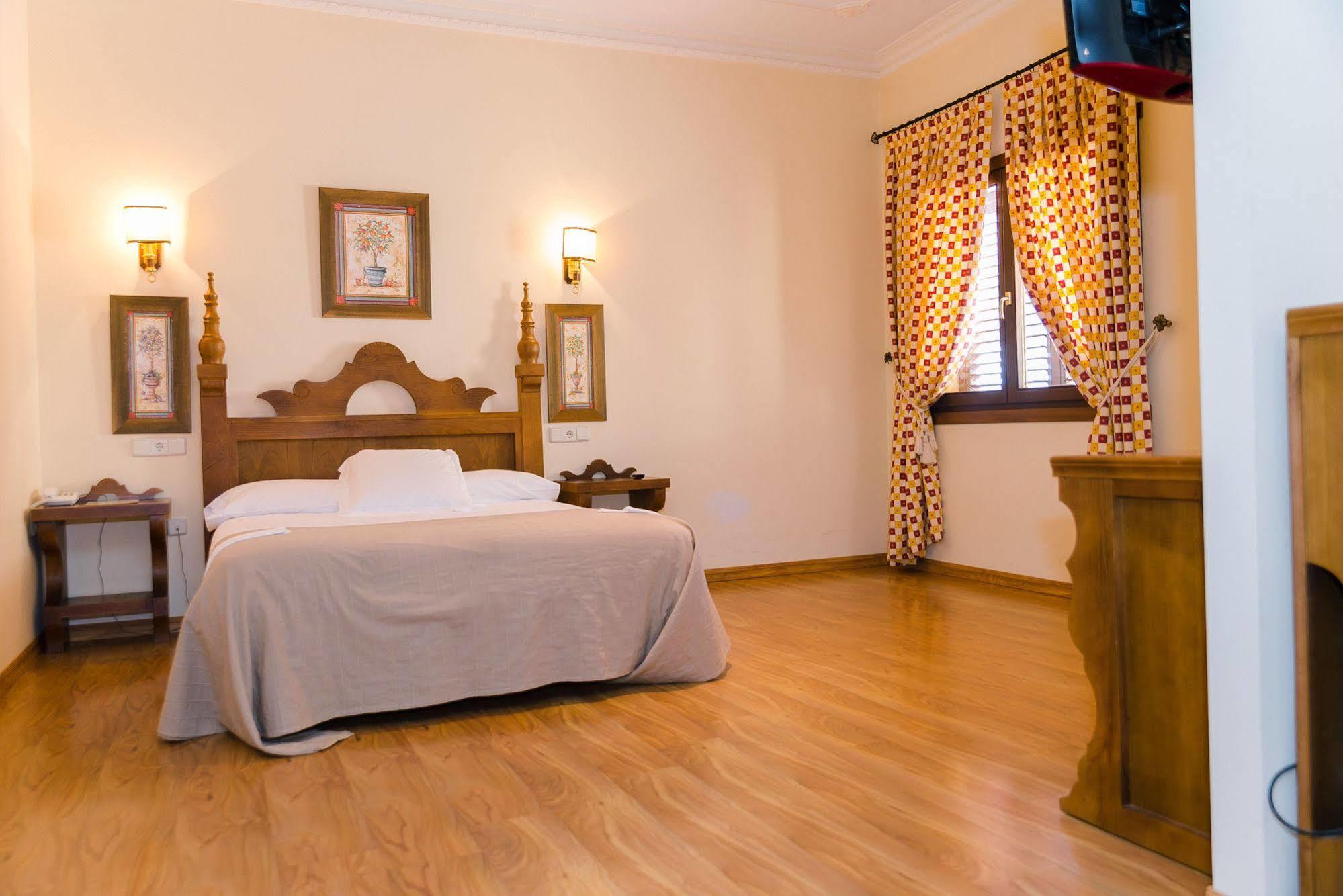 Complejo Hostelero Paladium Villamartin  Экстерьер фото